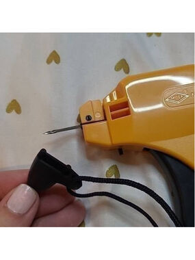 Clothing tag gun Brand New
